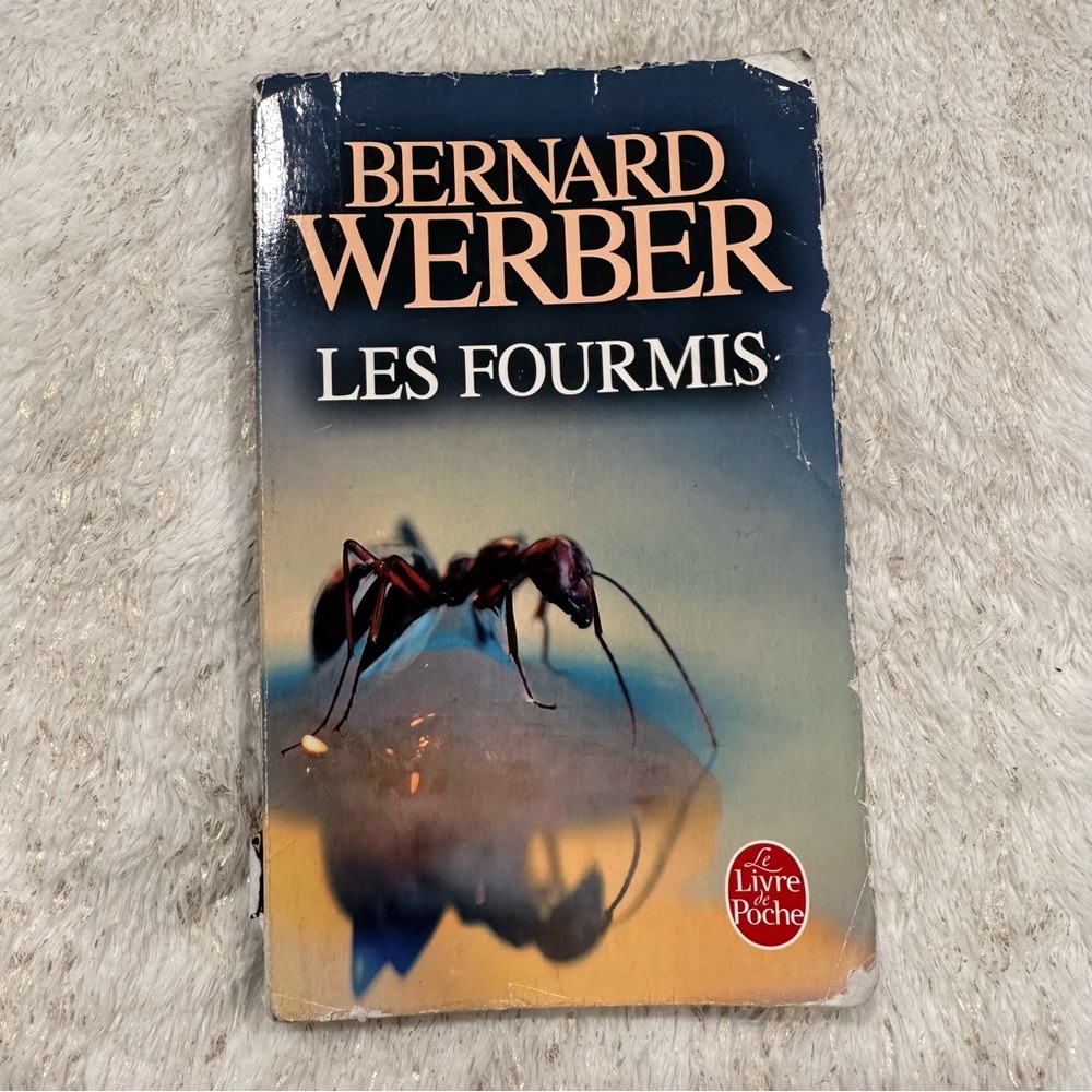 Les fourmis book -used